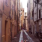 Lejlighed El Buric - La Magia Nel Centro Storico, Piccolo In Palazzina Antica, Ideale Per Coppie *