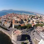 Lejlighed El Buric - La Magia Nel Centro Storico, Piccolo In Palazzina Antica, Ideale Per Coppie *